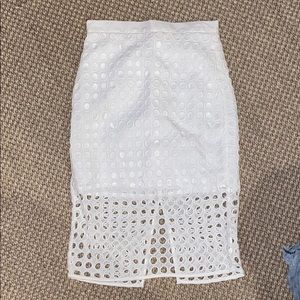 White pencil skirt